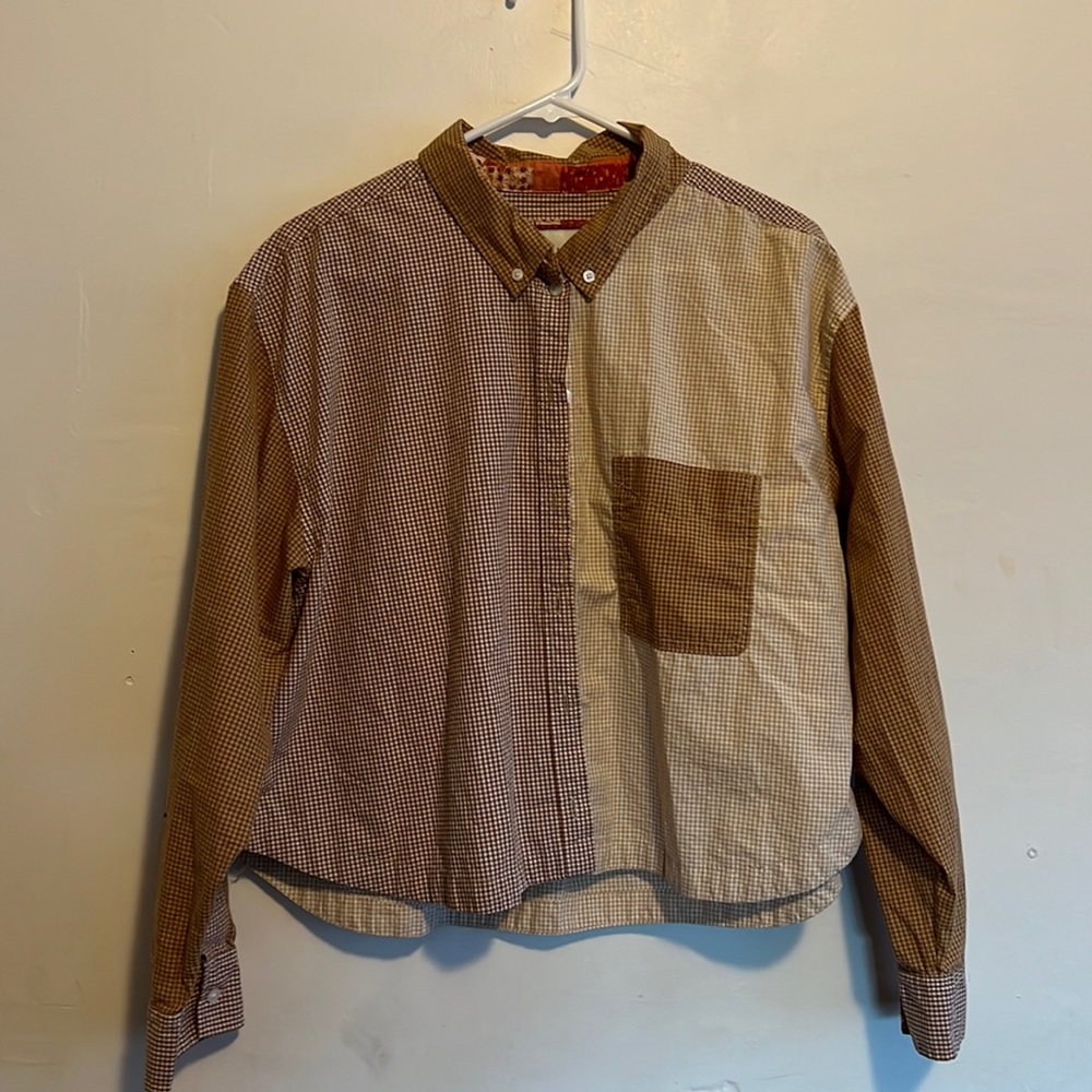 American Eagle short length button up plaid shirt